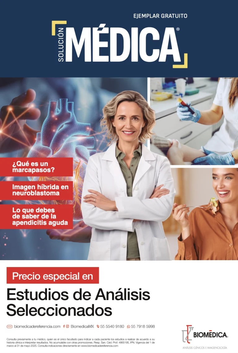 Doctora viendo al frente con fondo de un corazón, hospital y un paciente mujer recibiendo tratamiento médico